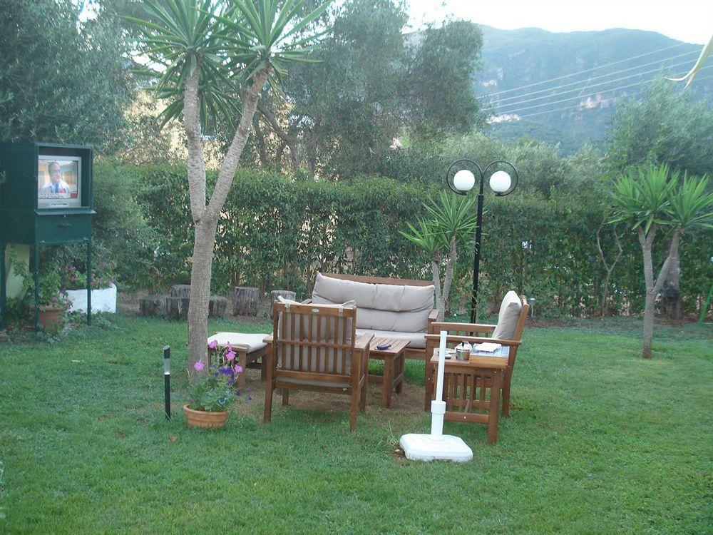 Villa Avra Dassia  Exterior photo